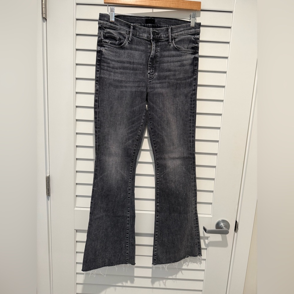 MOTHER Denim The  Weekender Fray Gray Flare Wide Leg Jeans Vintage Look